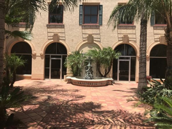 260 S Texas Blvd, Weslaco, TX 78596
